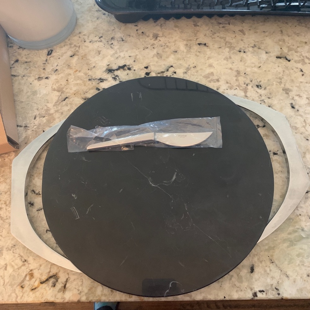 Nambe Cabo Black Marble cheese board